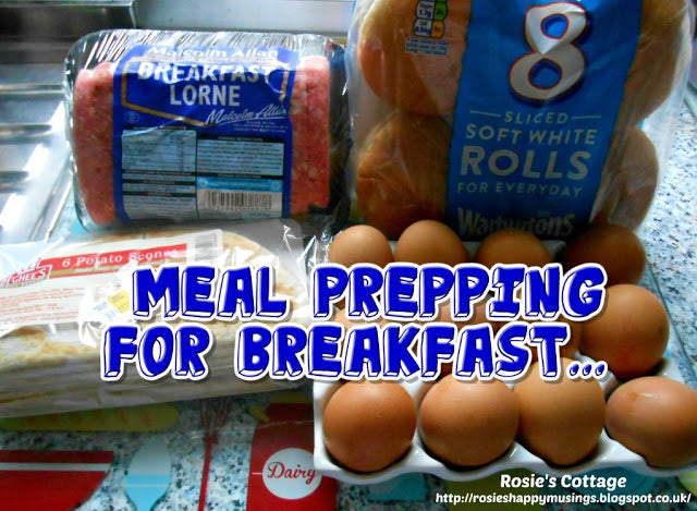 Blogtober Day 20 : Meal Prepping Breakfast Or Lunch Rolls