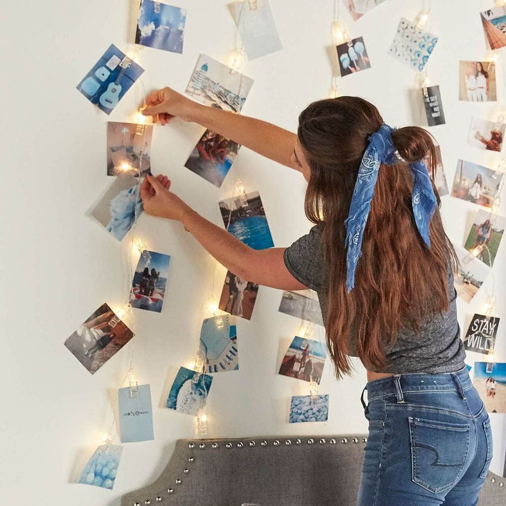 How to Use Photos to Make Your Dorm the Coolest One on Campus | Photo Wall Ideas for Dorms