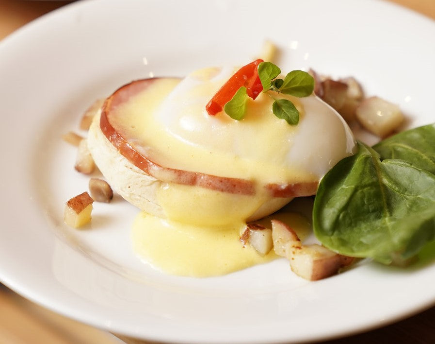 Recipe of the Month:  Sous Vide Eggs Benedict with Hollandaise Sauce