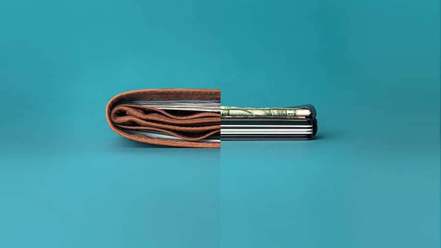 Best Minimalist Wallet | The Ridge Wallet vs Ekster Wallet
