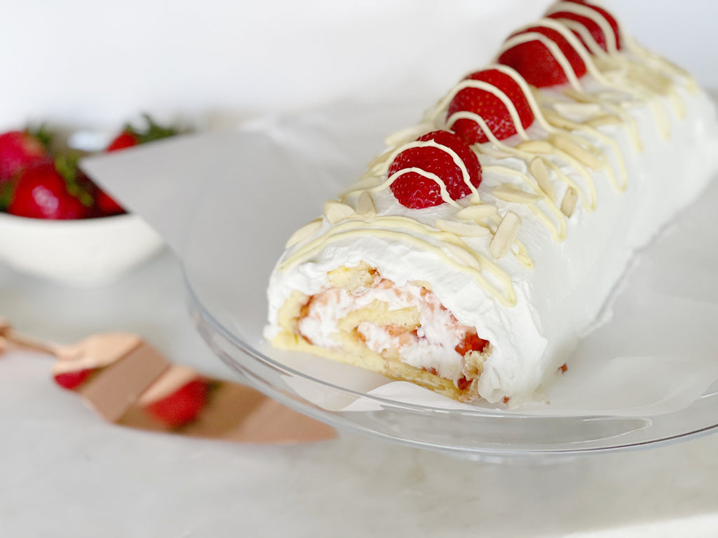 Strawberry Swiss Roll Cake Recipe